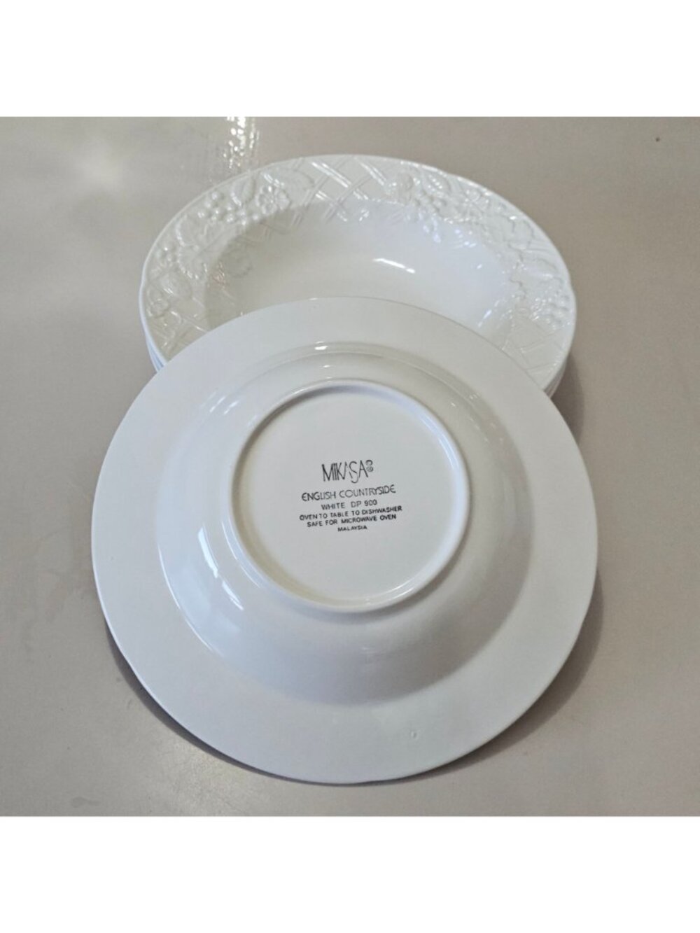 4 Mikasa English Countryside Soup Bowls 9" white embossed dishwasher microwave s - Picture 5 of 9